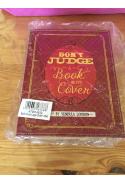 VENDULA LONDON : sac clutch modèle BOOK "don't judge a book by its cover" large